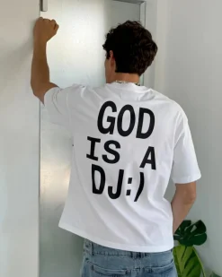 Camiseta God is a DJ Blanca